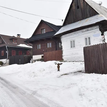 Drevenica Polomka - Nizke Tatry - 4 In 30 Min Chalet Brezno